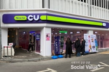 CU, 성수에 ‘디저트 특화 편의점’ 출격…글로벌 K-디저트 시대 주도