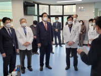 의협, 코로나19 전담 남양주 현대병원 격려 방문