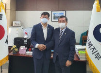 박명하 회장, 이기일 차관 면담 사회복지법인 부설의원 문제점 지적