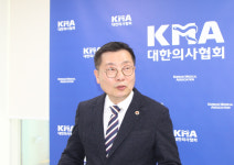 박명하 비대위원장 전국 의사회 역량으로 국회의원 압박···파업도 고려