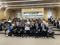 강서구醫, 중·고교생 20명에 장학금 전달