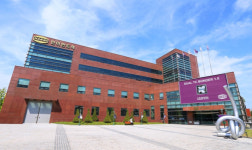 美 마이크론과 맞손 한미반도체, HBM 장비 시장 '게임체인저' 될까