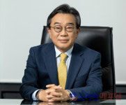 (주)백종상사 | 금호석유화학 백종훈 대표, 화학산업의 날 은탑산업훈장 수훈