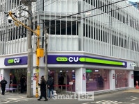 [현장] K디저트 글로벌 거점 선언···취향대로 빵 DIY CU 성수디저트파크점