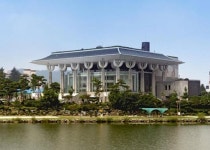 경남문화예술회관, 국립극단 화제작 그의 어머니 무대 올린다