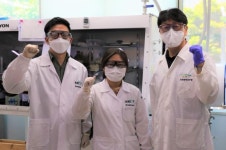 일 독과점 고내열 투명 플라스틱 소재 국산화 시동