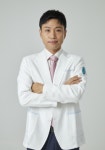 성인 아토피 증가.. 만성으로 이어지기 전 초기에 치료해야