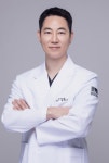 부산 모모의원, 강찬수 원장 영입