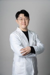 톡스앤필 강서점, 4월 22일 개원