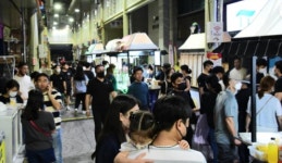 활기 넘치는 먹거리와 볼거리... 진주 올빰야시장, 매주 2000명 방문