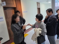 분당구 스타파크 상인들, 분당구청장 직접 만나 불법 골프연습장 즉각 조치하라