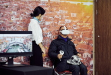 용산구, 관광약자 위해 글로벌 VR 여행 운영… 평생 첫 비행기 탄 기분