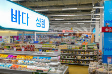 하나로마트, 신선식품에 생활편의 더해 오프라인 경쟁력 키운다