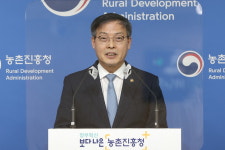 농촌진흥청 박병홍 청장, 데이터와 인공지능으로 영농현장에서 꽃피운다