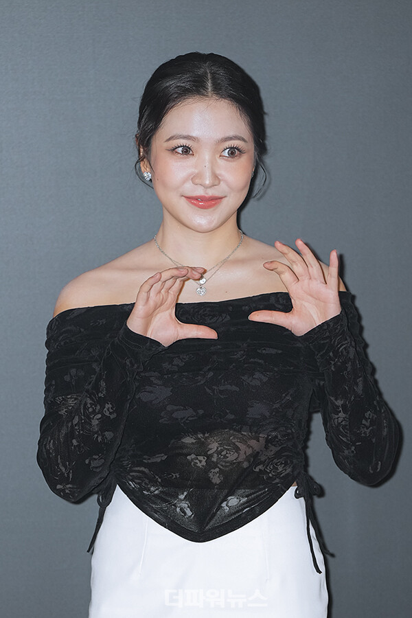 레드벨벳 예리, 다재다능한 분야에서의 예리한 활약력에 관심 집중