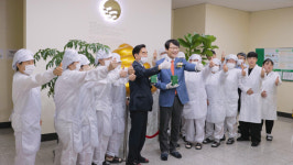 어성초 한의원, 해독 식이요법 발표! 생산은 35년 발효 전문기업 (주)두루원과 협약