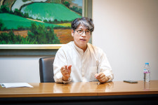 [김용섭 날카로운상상력연구소 소장] “Z세대가 기업의 판단 기준이 되어야 합니다”