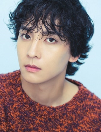 최태준, 새 프로필 공개..박신혜가 반한 매력