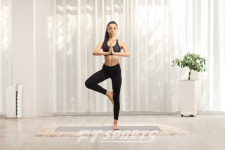 체중조절 효과적인 요가동작 4가지