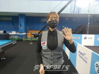 [FT포토] 제16회 대한체육회장배 2021전국당구대회 장가연선수 '당구 많이 사랑해주세요~'