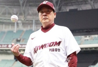 'KS 준우승' 키움 홍원기 감독, 3년 총액 14억원 재계약 체결