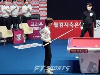 [현장포토] 프로당구 'PBA-LPBA 팀리그 6라운드' 2차 여자복식 크라운해태의 부부 당구선수 임정숙 (1)