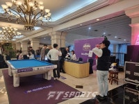 [FT포토] 프로당구 하이원 LPBA 챔피언십 128강 하이원리조트 이벤트에 참가한 이충복, 한지은, 용현지