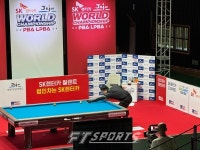 [FT포토] 프로당구 2024 SK렌터카 PBA 월드챔피언십 조별리그 32강 강동궁 (1)