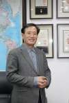 창의적 R&D 몰입…첨단 LED 전광판 개발 선도