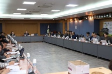 올해의 치과인상에 김경남 명예교수 등 3팀 선정 外
