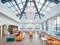 새로운 정서를 제안하는 프리미엄 라이프스타일 플랫폼, 스페이스앤무드