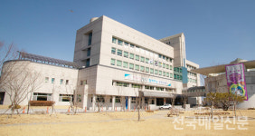 강원교육청, 다자녀가구 혜택…셋째이상 입학준비물 10만원 지원