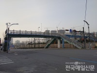 [현장포커스] 인천 중구 도원육교 철거하고 횡단보도 설치하라