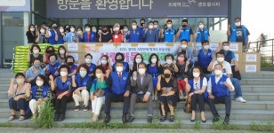 한국자유총연맹 평택시지회, 취약계층 위해 농산물 꾸러미 전달