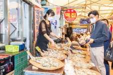 송파구, 전통시장 추석 특별방역 실시