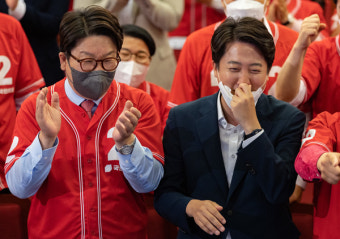 [6・1지방선거] 방송3사 출구조사, 국힘 10곳·민주 4곳 승리…경합 3곳