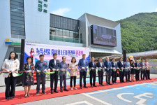 정선군, 농협 하나로마트 농특산물 홍보용 LED 전광판 준공