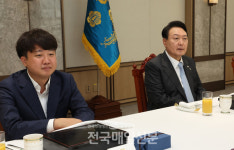 대통령실 尹-이준석 회동 보도 사실아냐…李 내가 공개못해