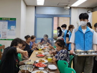 평택도시공사, 어르신 위한 삼계탕 나눔 봉사 참여…건강한 여름나기 기원