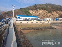 인천 중구 무의도 광명항 선착장 불법주차만연