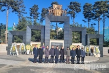 [시민기자가 간다] 고양시 호국보훈·안보단체연합회 현충공원 참배