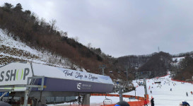 춘천 엘리시안 강촌 스키장 리프트 멈춰…70여명 20분만에 구조