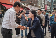 이수희 강동구청장, 오세훈 서울시장에 둔촌역전통시장 시설 현대화 호소