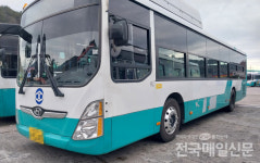 [시민기자가 간다] 전남동부지역 대중버스 불법 의료광고물 자진철거