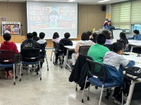 보령도서관, 학교 지원 프로그램 위기에 빠진 도서관을 구해라 운영 