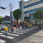 이한형 전 미추홀구의회 부의장, 14년간 주안초교 앞 횡단보도 교통 봉사