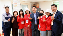 유정복 인천시장, 덕적·자월도 개발 현장 점검