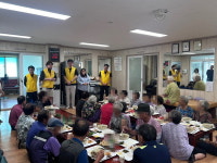 원주 문막청년소상공인상인회, 경로당서 재능기부 봉사
