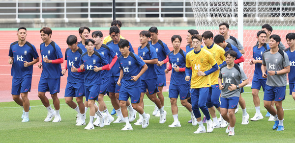 홍명보호, 중동 원정 2연전 1승 1무로 올해의 A매치 일정 마쳐
