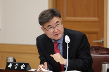 최승순 강원도의원, 강원인재원 인재육성기금 예치 개선 요구